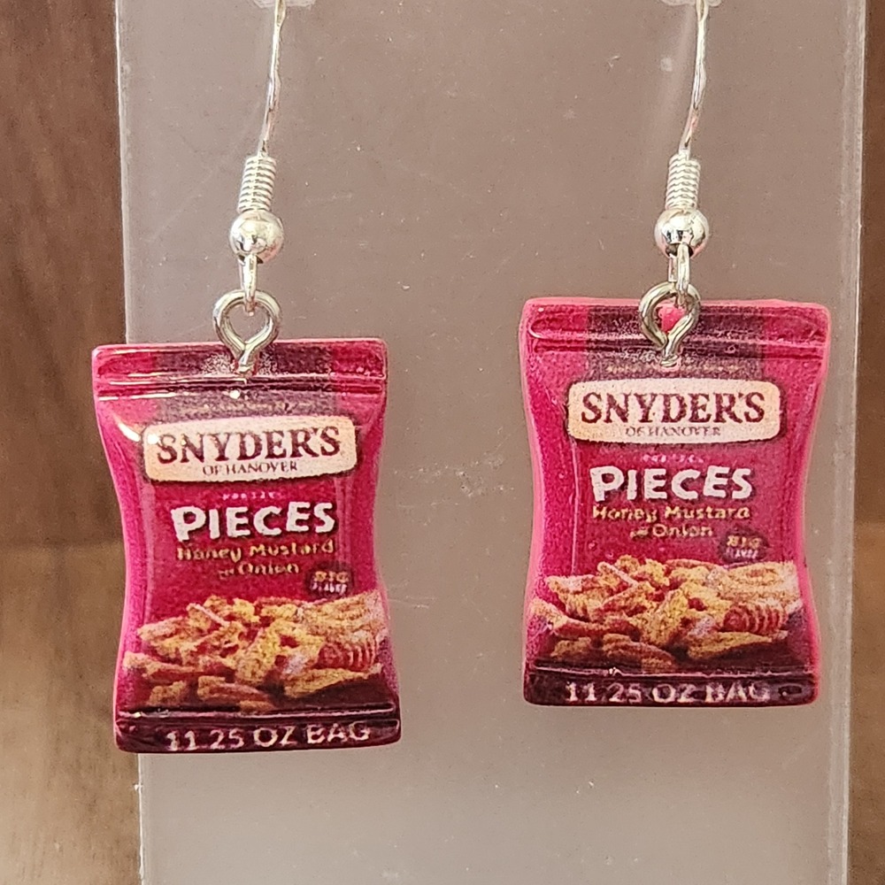 Handcrafted Snack Bag Dangle‎ Drop Earrings Women's NWOT Cute Quirky 2 inches